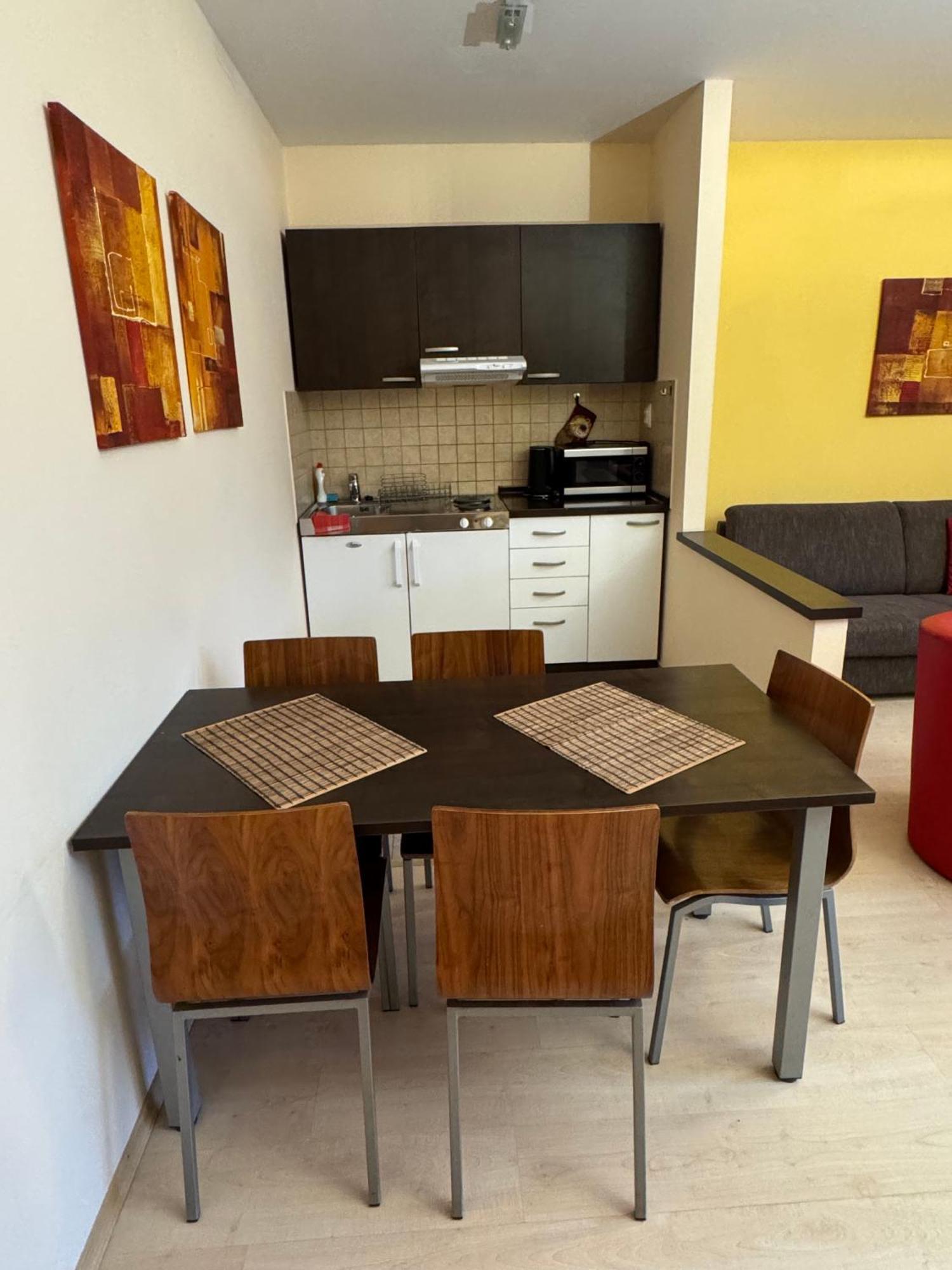 Apartman Paradise Bešeňová Exteriör bild